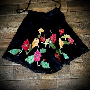 Vintage Y2K ING Floral Black full Skirt Appliqué rhinestones sequins M